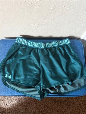 Under Armour Teal Mesh Performance Shorts